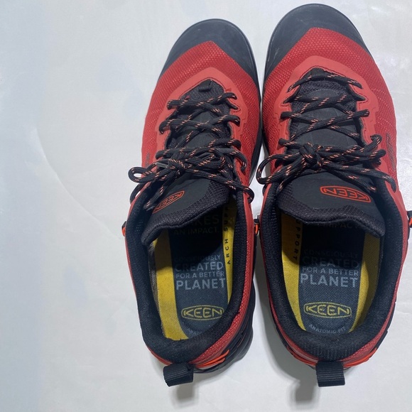 KEEN Dry Venture Men's Hiking Shoes in Red size 12 - Picture 5 of 13